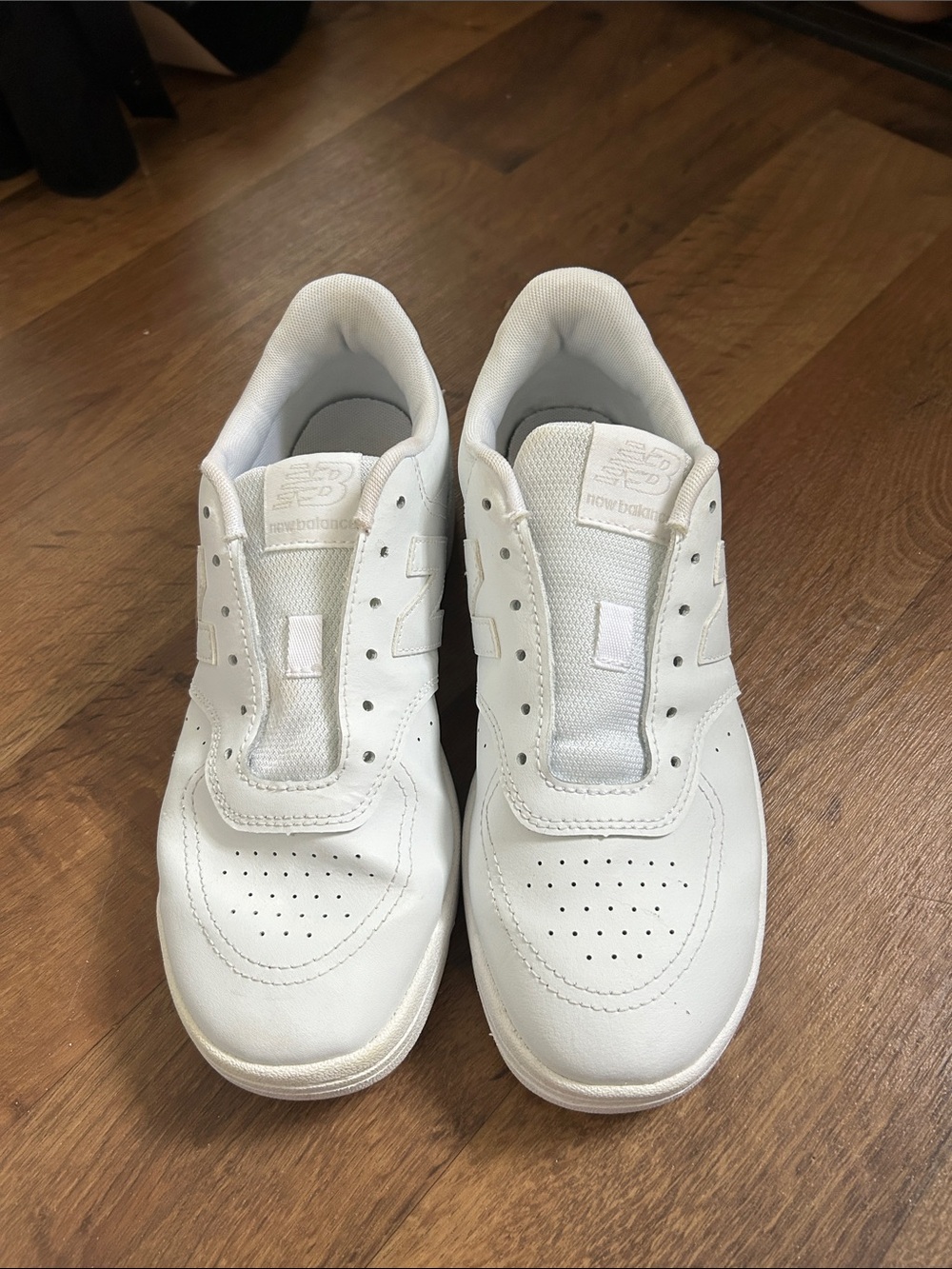 New Balance Men's White Leather Low-Top Sneakers